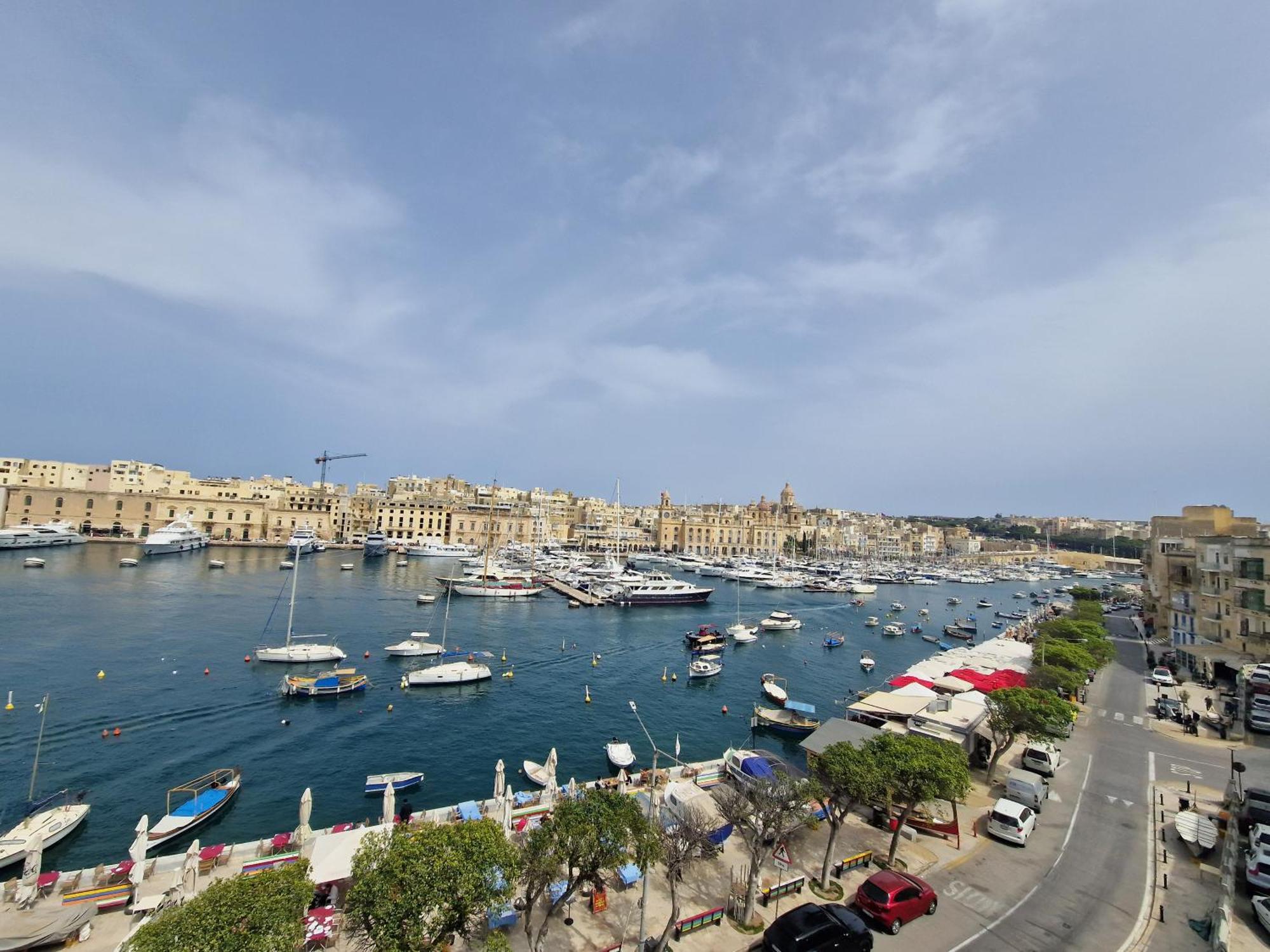 Korzo Suites Senglea Waterfront Esterno foto